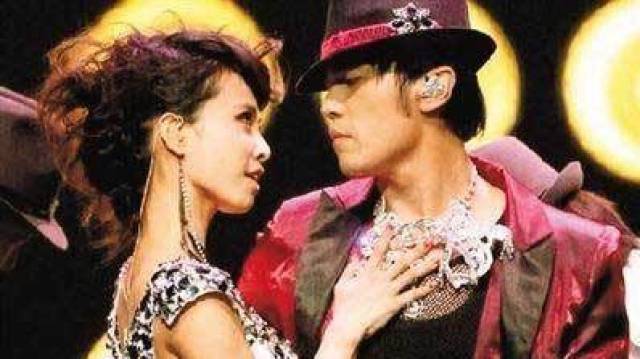 蔡依林弟弟现身周杰伦演唱会,小公举也表示很