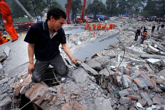 这是一组关于5·12汶川大地震的真实影像.