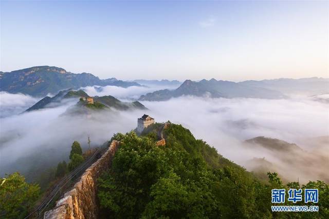 这是5月13日拍摄的天津市蓟州区黄崖关长城雨后云海壮美景观.