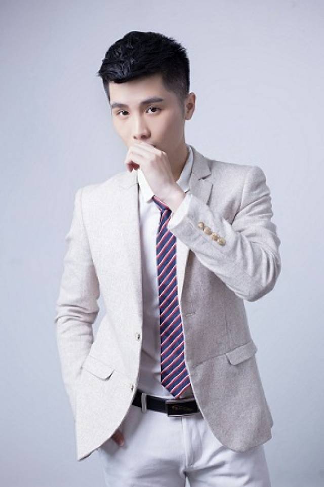 精致女人导师独家专访:护肤老师陈通辉 精致导师的修炼之路