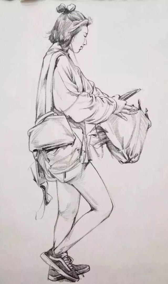 人物速写站姿,坐姿,蹲姿,哪种最难画?