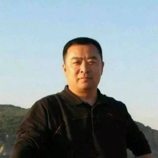 筛掉一些 看脸/看姑娘的顺风车司机 女孩子都把滴滴打车的头像 换成了