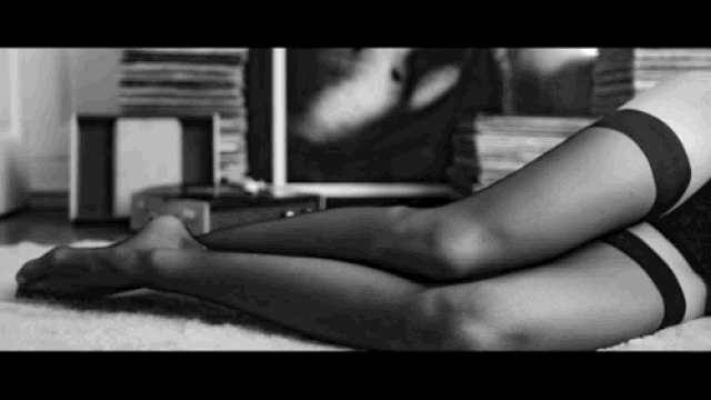 (图源:pinterest) 一些奇怪的论调开始出现, 比如:喜欢穿黑丝=坏女孩