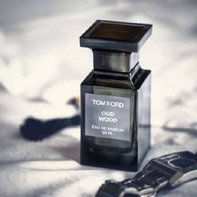 TOM FORD | 迷幻的香水体验展--私人调配系列