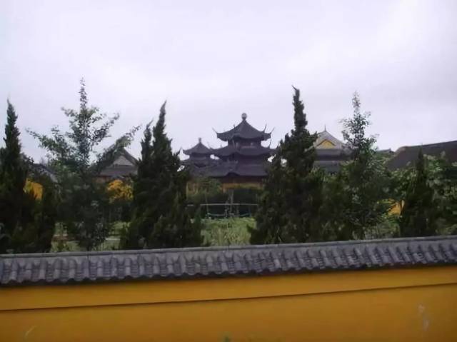 这里有一处佛音袅袅的 风水宝地叫 广福禅寺 寺院内晨钟暮鼓十分庄