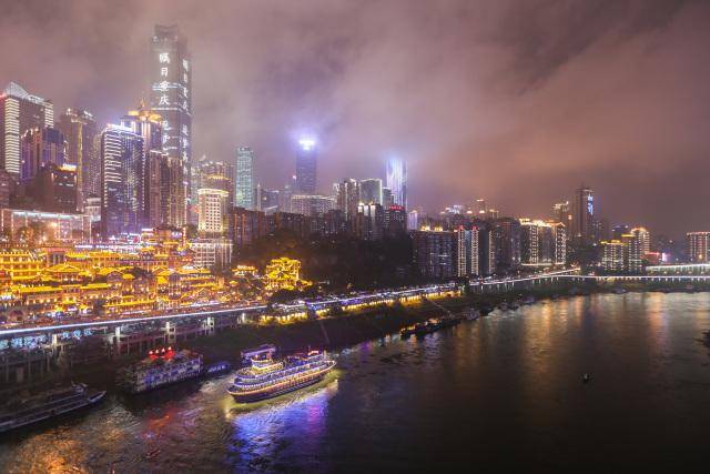 吸引千万粉丝关注的最美重庆夜景竟然是这里.