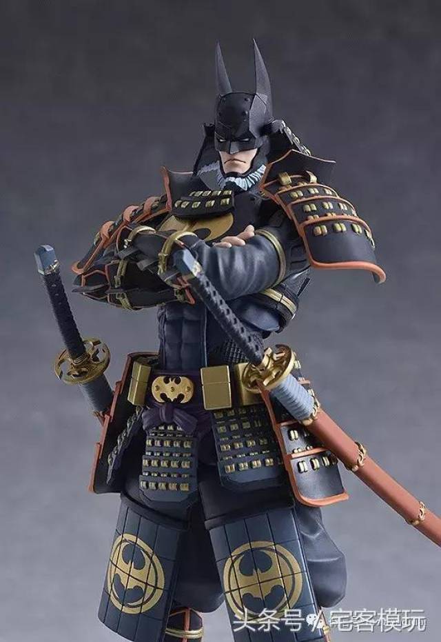 小编语:怪不得之前各位看官都说非常想要这个日本武士版的蝙蝠侠