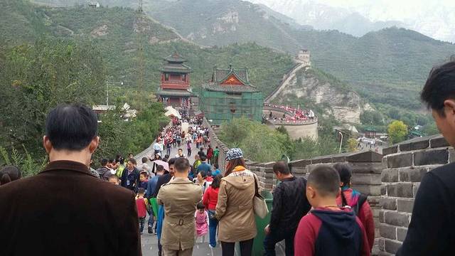 北京首汽大巴租赁告诉您:居庸关长城包车7至2