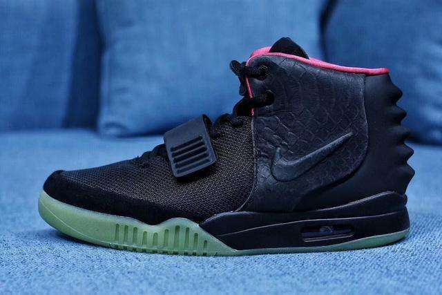 【cpz潮品追h12工厂终端】nike air yeezy 2"solar red"细节实拍