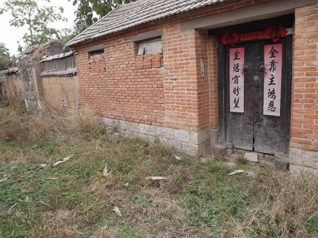 农村建房人均_农村人均收入变化图