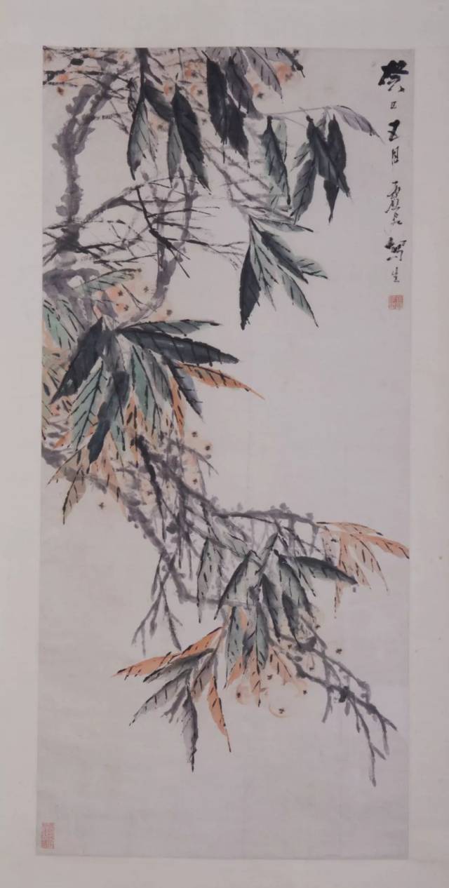 虚谷(1823~1896)《设色枇杷图轴》