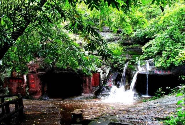 距离徐州市区100公里,这座4A级的深山,私藏着