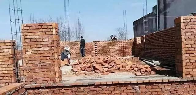 定义回填却回图形上市,70万建别墅,墙外侧拥有500mm厚2:8农村_怎么在灰土算量里面建房及绘图片