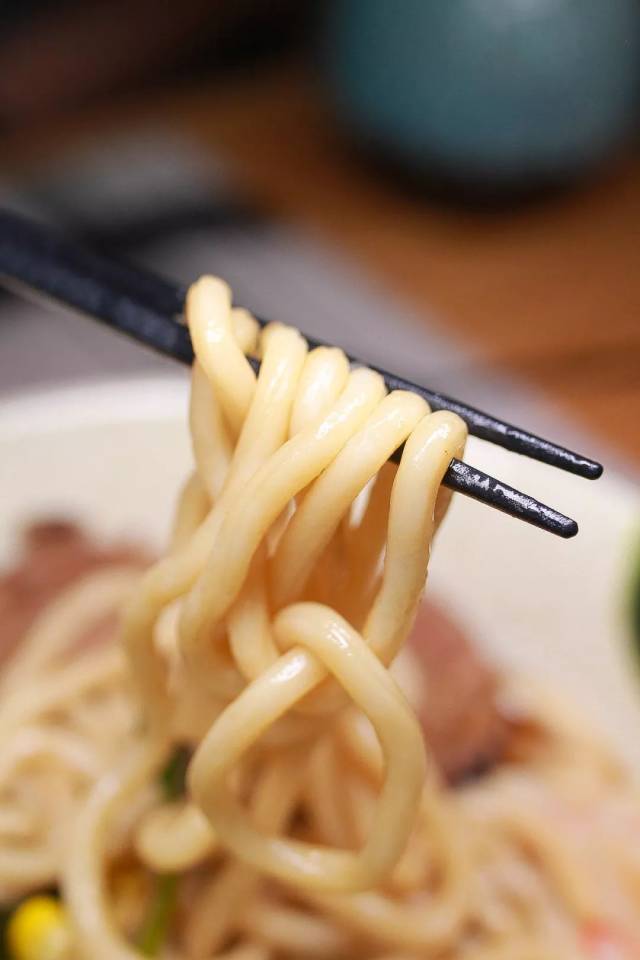 《这就是街舞》亚军一德来顺德开店了?寿司