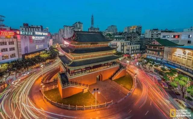 四季皆宜 地址:翠屏路239号附5 by 地理中文网 大观楼是宜宾市