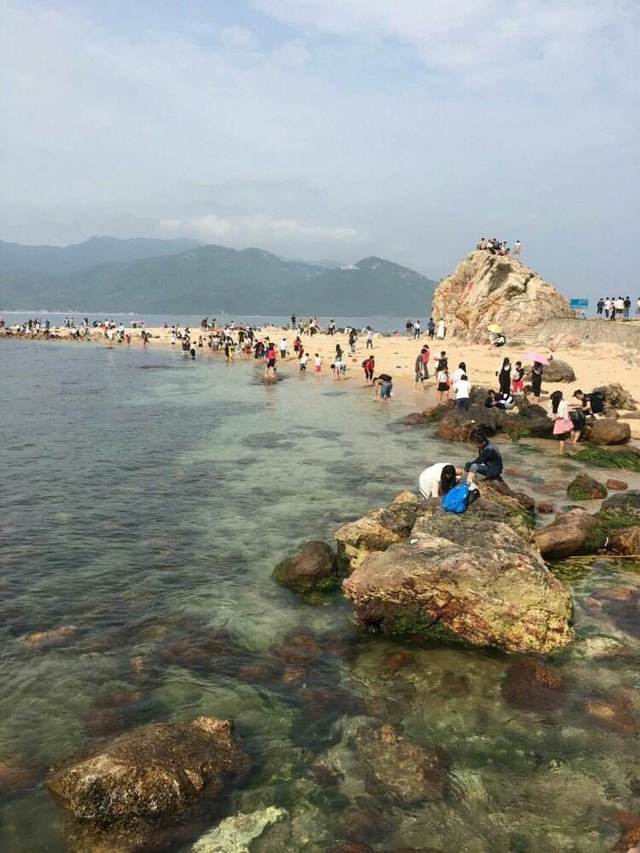 深圳海边烧烤海边野炊坐快艇上情人岛西冲一日游