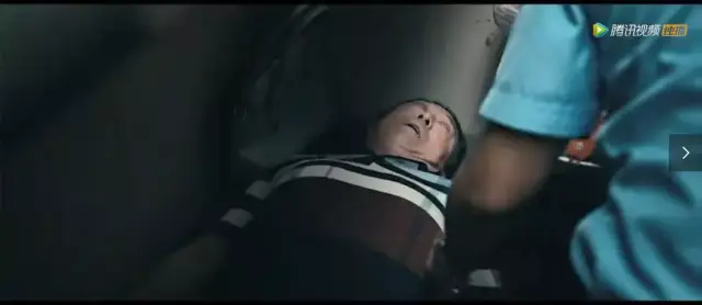 恋童癖、校园霸凌、未成年性侵,两个小女孩的