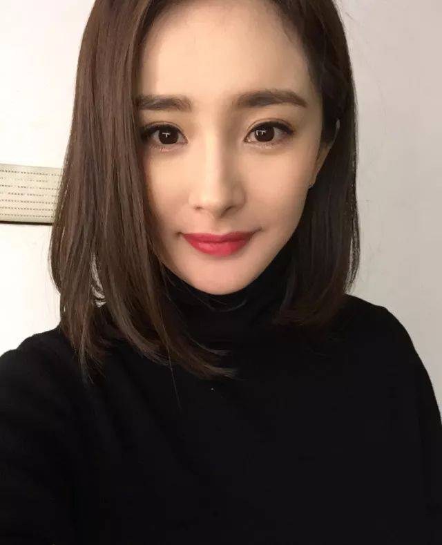 为什么女明星,都不愿意和杨幂合影?
