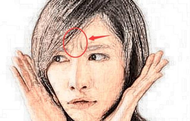 六种最克子女的女人面相, 个性强, 不会低头, 为子女操劳一生!