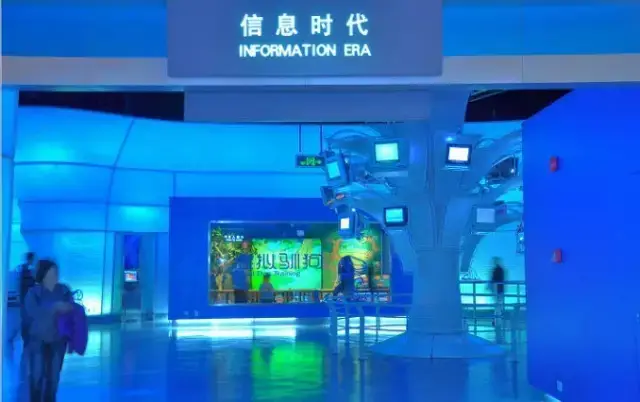 宝马“智”启驾趣20：BMW新世代多项首创技术上海首秀