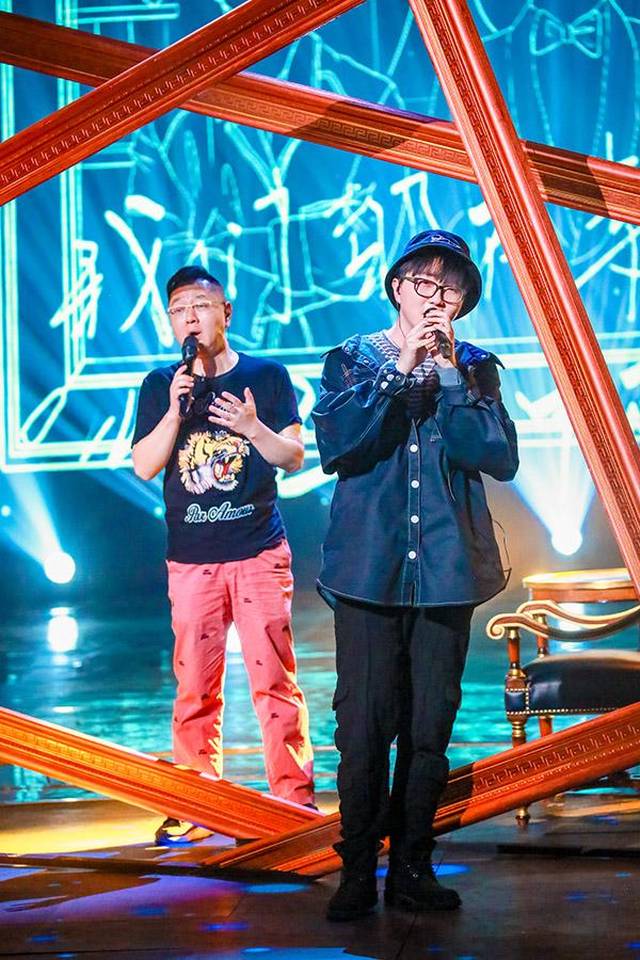 《无限歌谣季》"老不容易组合"催泪来袭 张绍刚毛不易