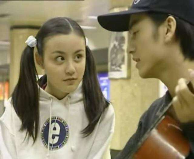 亿万富家女撞脸刘孜,曾出演过《功夫》,却惨遭网友人肉