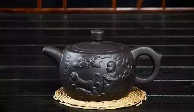 央视曝光紫砂壶有毒!真相究竟如何?