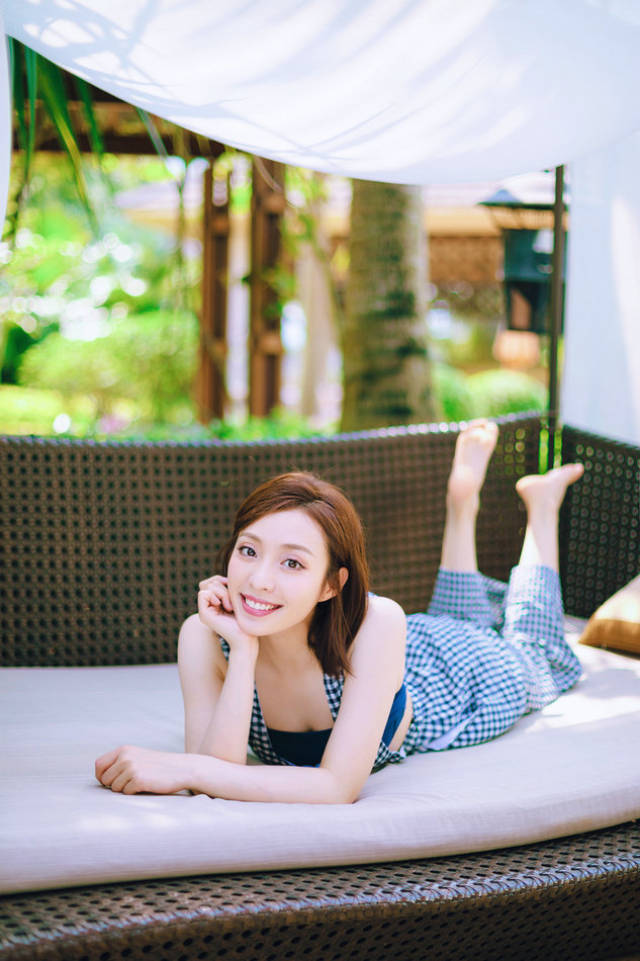 郝文婷生日写真 展现最美微笑(图)