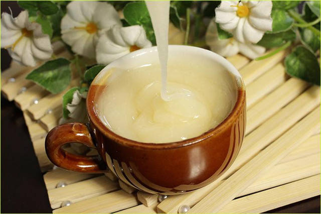 东北黑蜂椴树雪蜜,吃出"甜蜜"生活