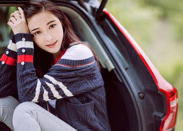 滴滴深夜空姐事件后,美女老板自己当上了滴滴司机