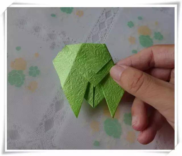 幼儿园手工——知了折纸大全,纸张的华丽变身,孩子很喜欢哦