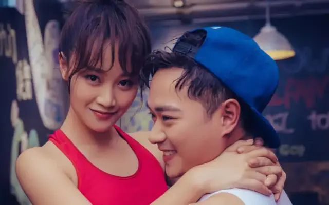 盘点娱乐圈中，最低调的4对情侣，最后一对圈粉无数!