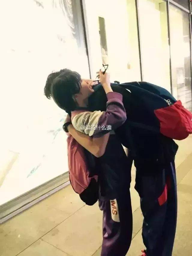 155和177身高差示意图,155和175身高差示意图 身高155cm女生的世界是怎样的?闻到的屁都比别人多!