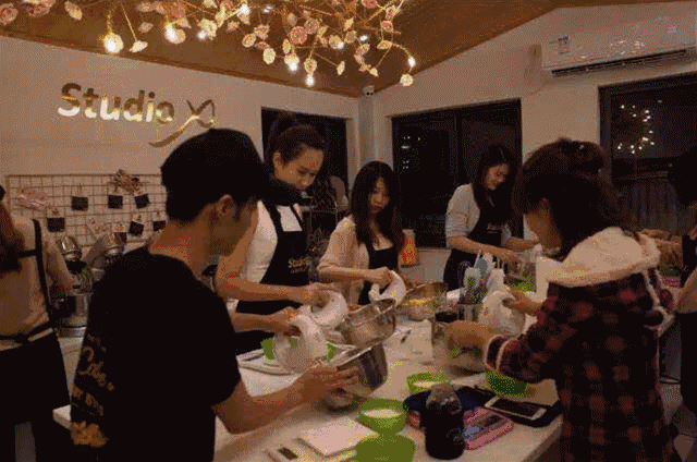 iu盟主驾到 | 内涵与美貌并重的女子,这里就有一个!