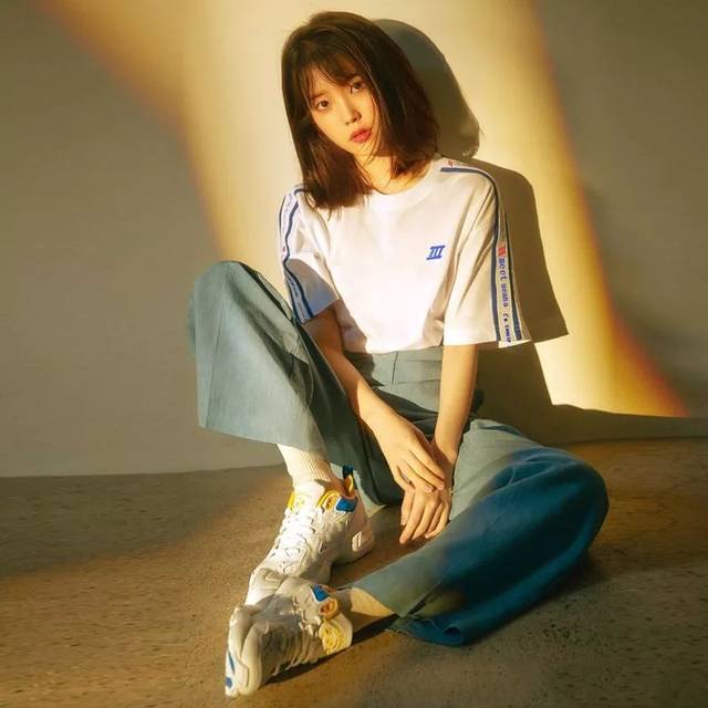 小个子女生内搭马甲搭配技巧 89121bd5ed3e41f0bcdd7796085a33a6.jpeg