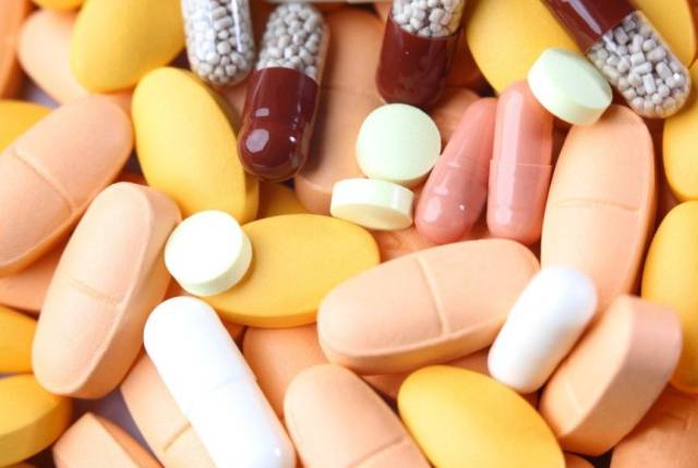 BBC惊爆:你们疯买的保健品,不但没用,还可能