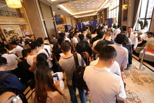 绿地美湖861套房源开盘售罄!2018武汉第一流