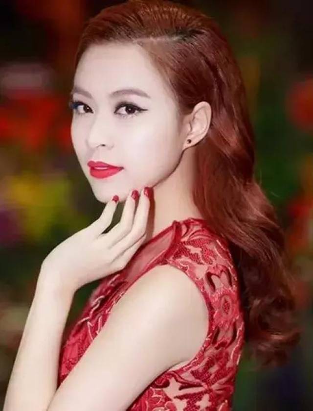 越南娱乐圈六位高人气美女,哪位才是你心中的越南女神?