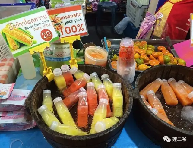 抖音美食带摇滚,啤酒搭配民谣粉,炫酷海鲜美食