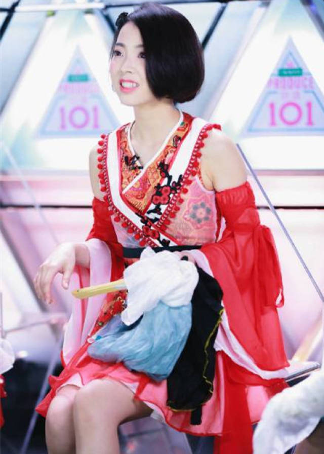 《创造101》许诗茵爆料淘汰练习生内幕，腾讯这招玩的真高明