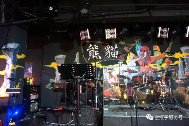 成都339酒吧人均消费_成都339酒吧图片