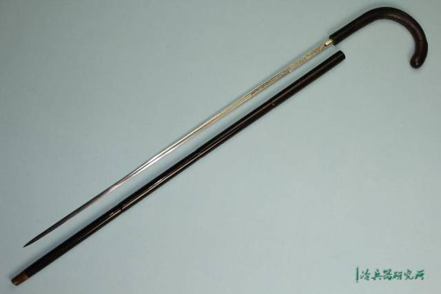原来英国绅士手杖中都藏着利剑!优雅危险并存的19世纪