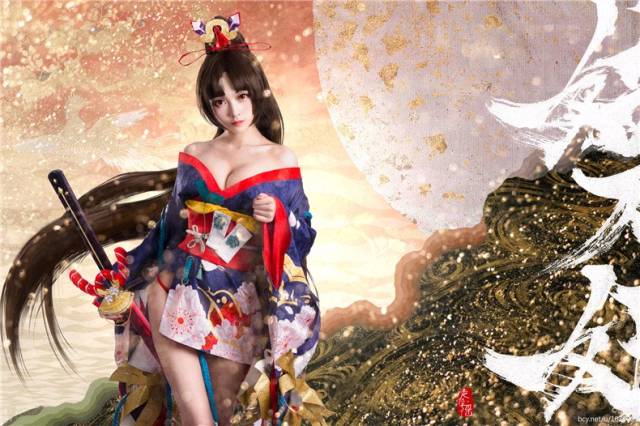 神还原小姐姐!《阴阳师手游》妖刀姬的cosplay欣赏美腿媲美不知火舞