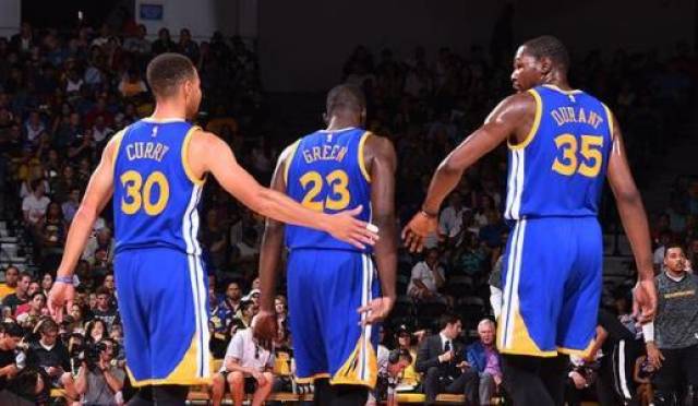 NBA各队一看勇士工资空间直接放弃下赛季 死