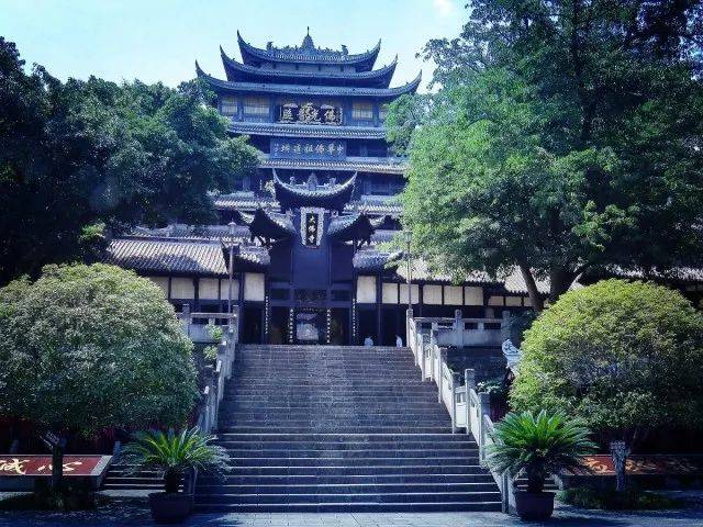 no.7 潼南大佛寺