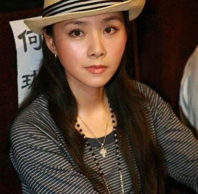 吕中生活素颜曝光 女儿是军官大校 儿子是名导演 儿媳是影星何琳