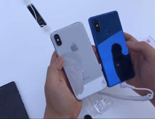 划重点!小米8透明探索版虽然惊艳,但是却要7月