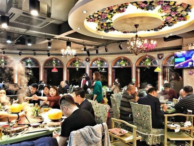 火锅店加盟培训 014415419bbf470ca26e8fa8c27775e2.jpeg