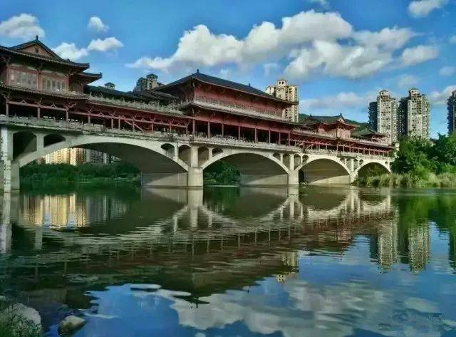 南河湿地公园——山水和城市的灵性