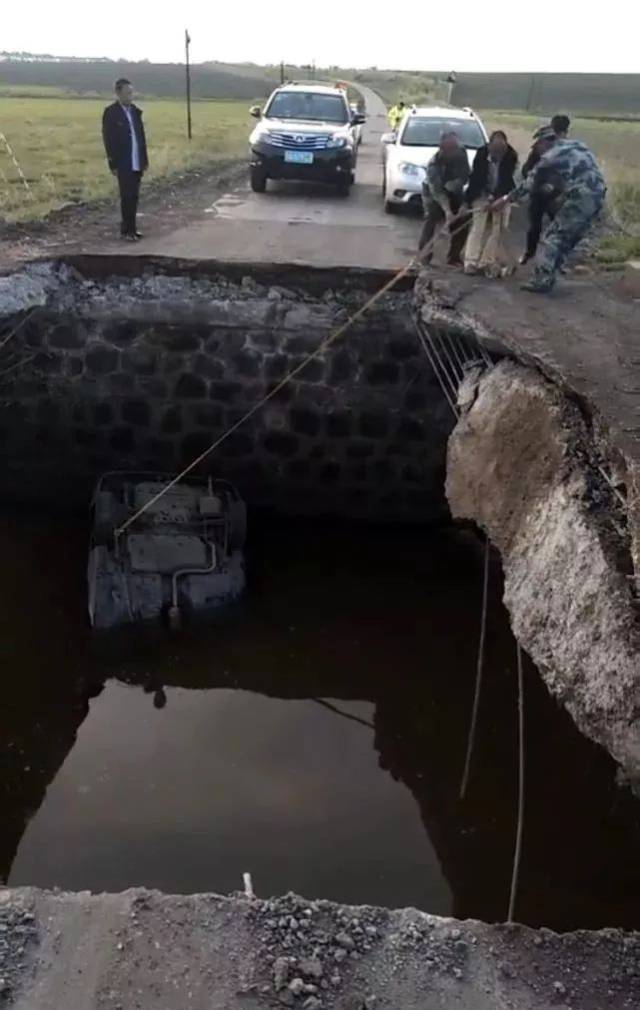 五大连池多少人口_五大连池风景区(2)